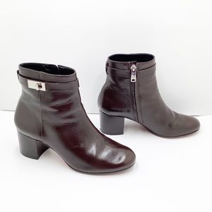 {Vince Camuto}VI Fidelma Signature Boots